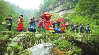 川南擬建四城旅游大環(huán)線 瀘州設(shè)計(jì)川南1小時(shí)經(jīng)濟(jì)圈